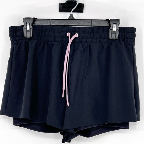 Peloton Pants - Peloton Move Mission Double Layer Run Shorts Womens Size M Black 2 in 1 Athletic
